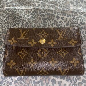 Louis Vuitton Porte Monnaie Tresor Monogram Wallet